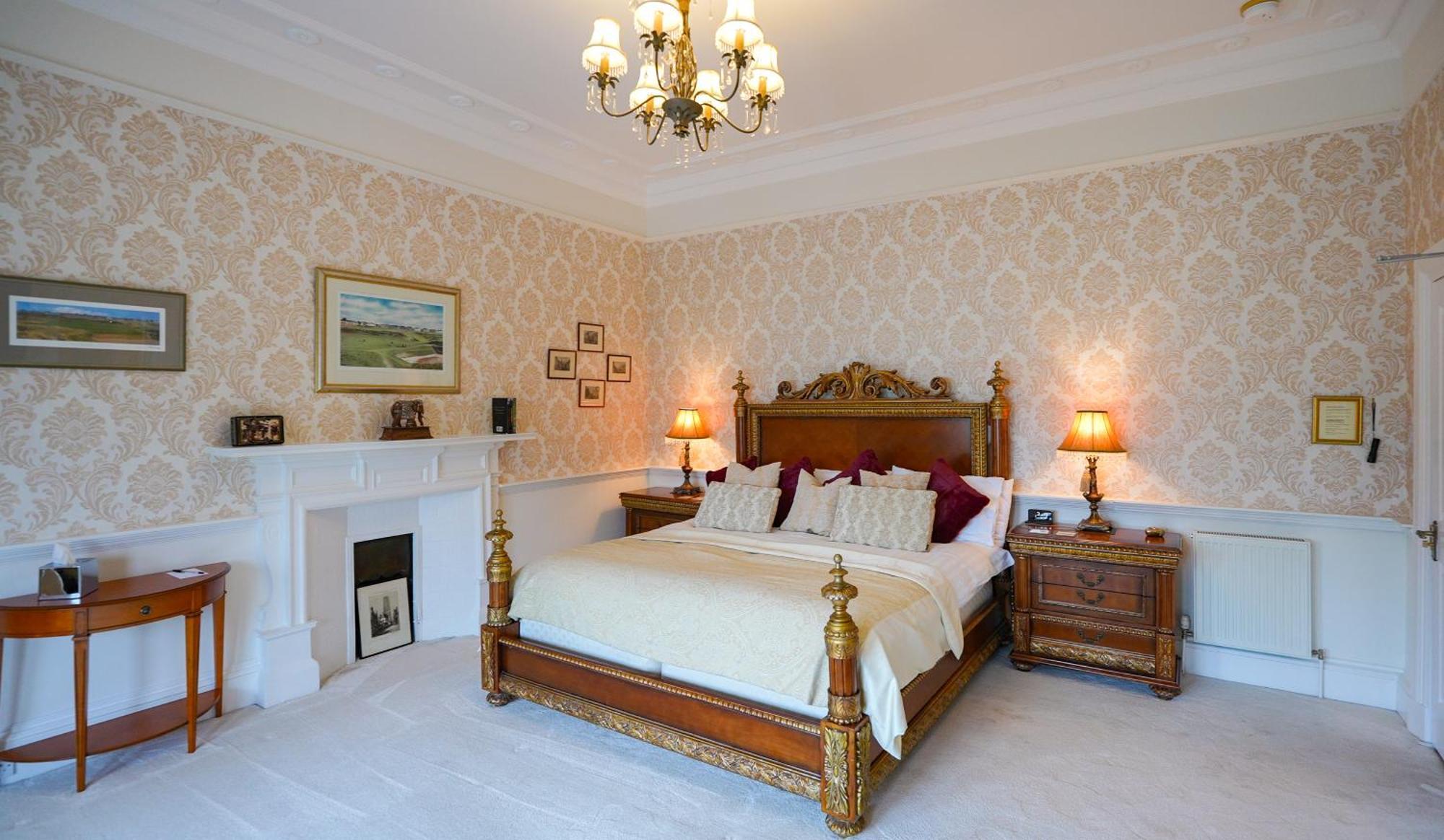 The Townhouse Ayr - Luxury B&B - Adults Only 외부 사진