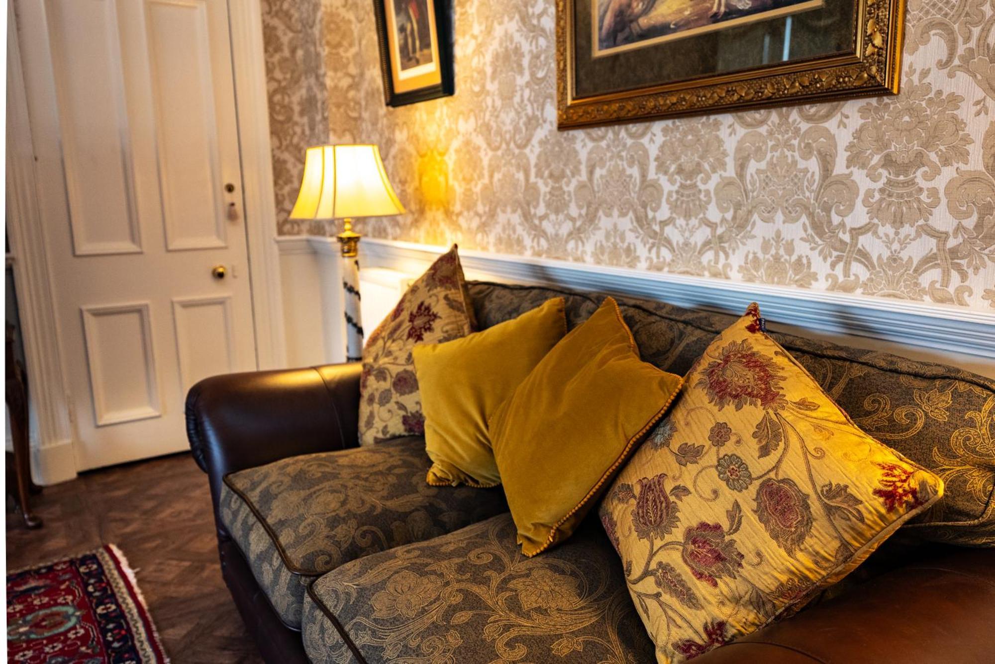 The Townhouse Ayr - Luxury B&B - Adults Only 외부 사진